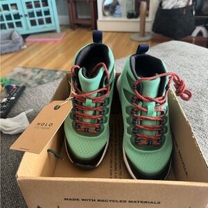 HOLO Women's Vibrant Green Lace-Up Boots